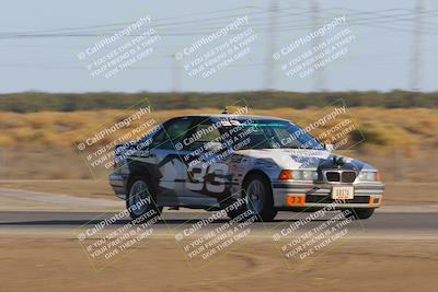 media/Oct-02-2022-24 Hours of Lemons (Sun) [[cb81b089e1]]/915am (I-5)/